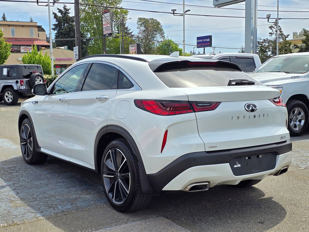 Used 2023 INFINITI QX55 Sensory w/ Lighting Package AWD/4WD image 4