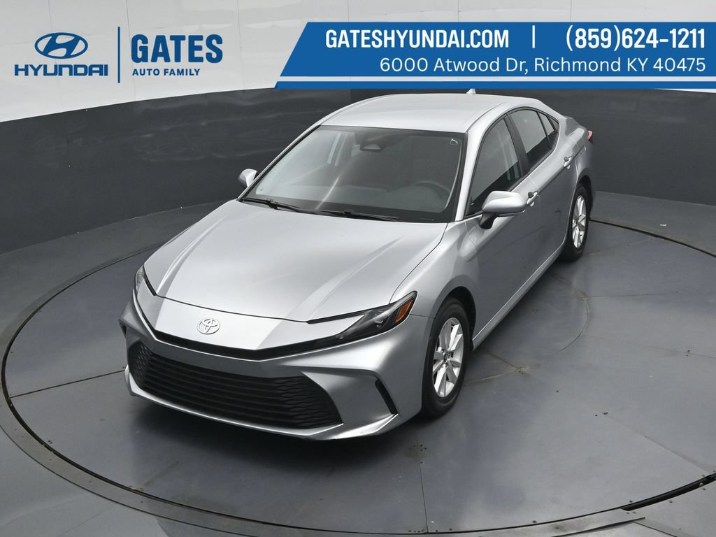 Used 2025 Toyota Camry LE FWD image 49