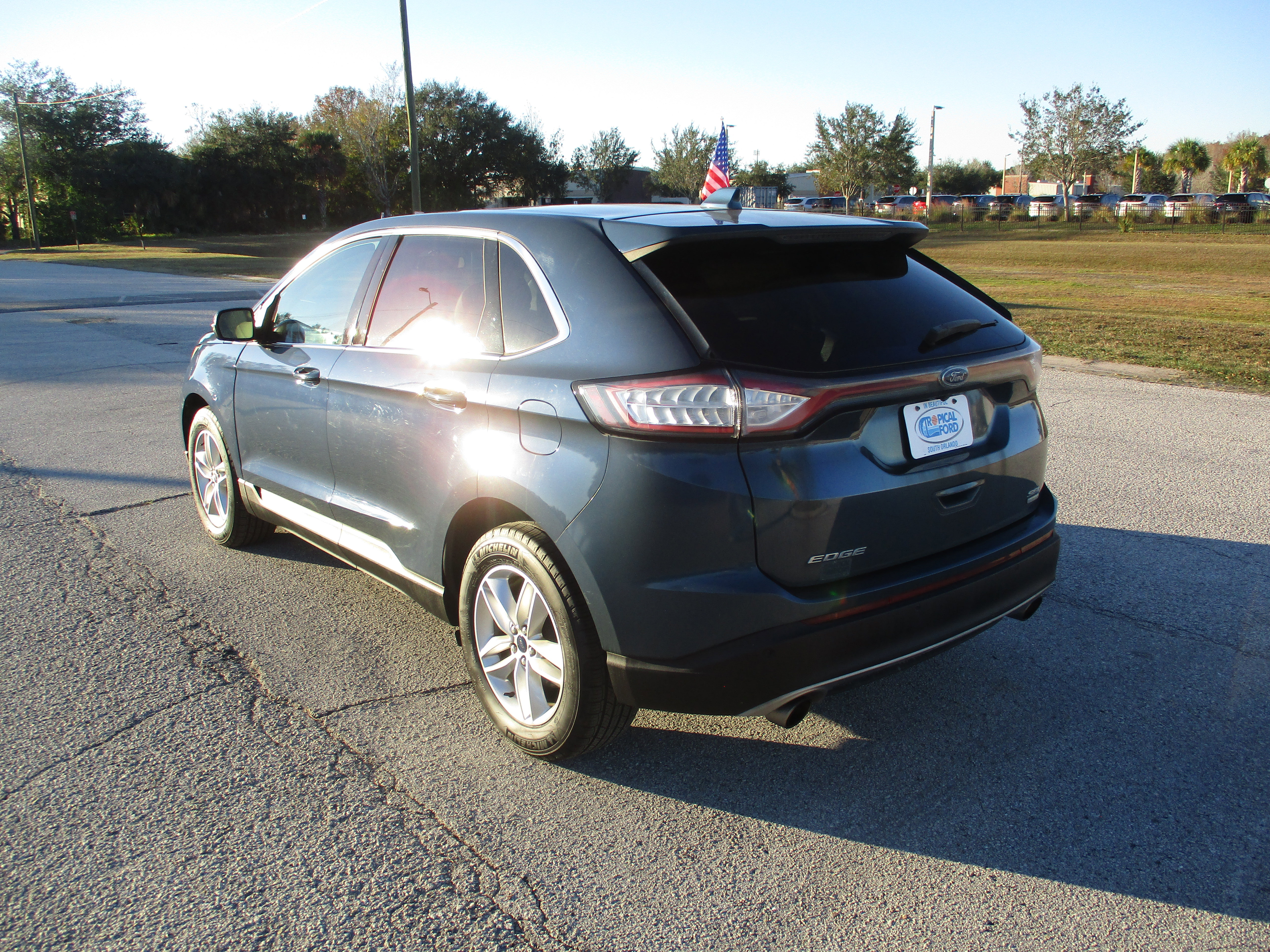 Used 2016 Ford Edge SEL w/ Equipment Group 201A image 5