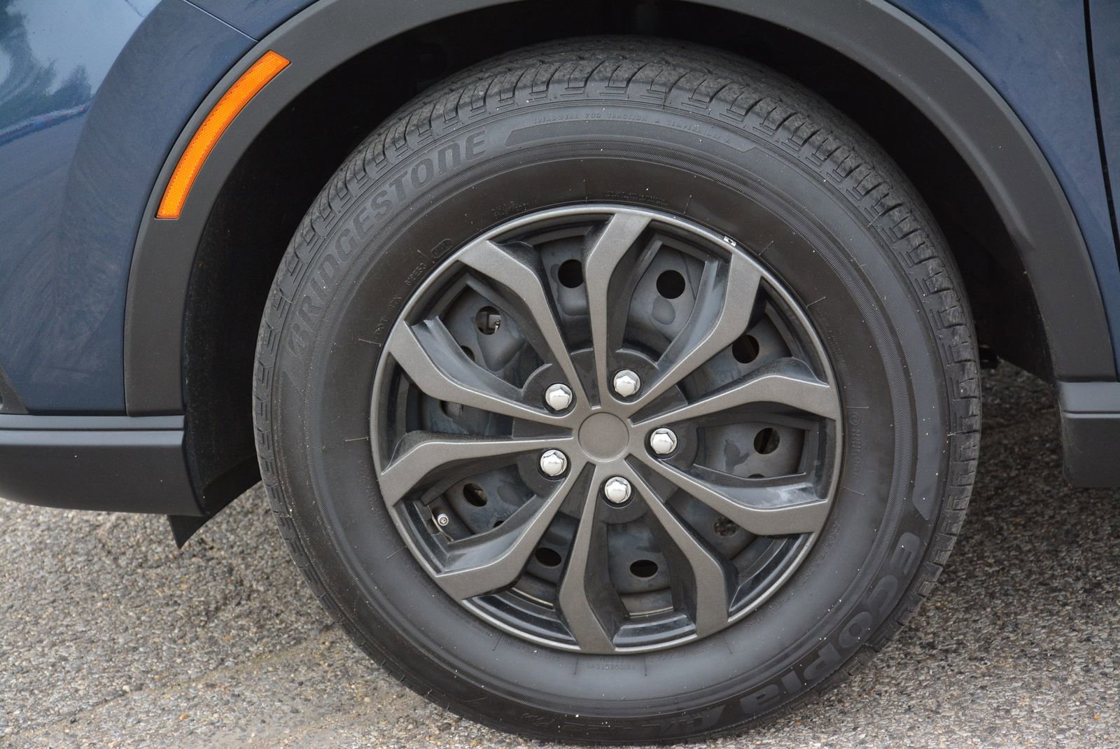 Used 2025 Honda CR-V LX image 30