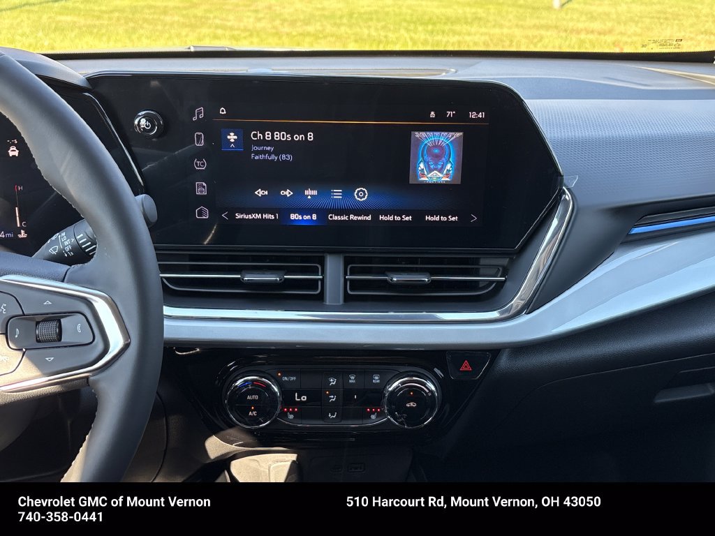 New 2026 Chevrolet Trax LT w/ Driver Confidence Package FWD image 21