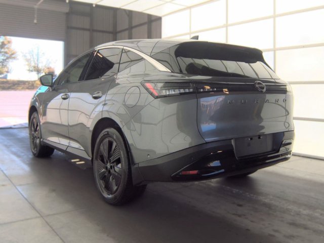 Used 2025 Nissan Murano SV FWD image 8