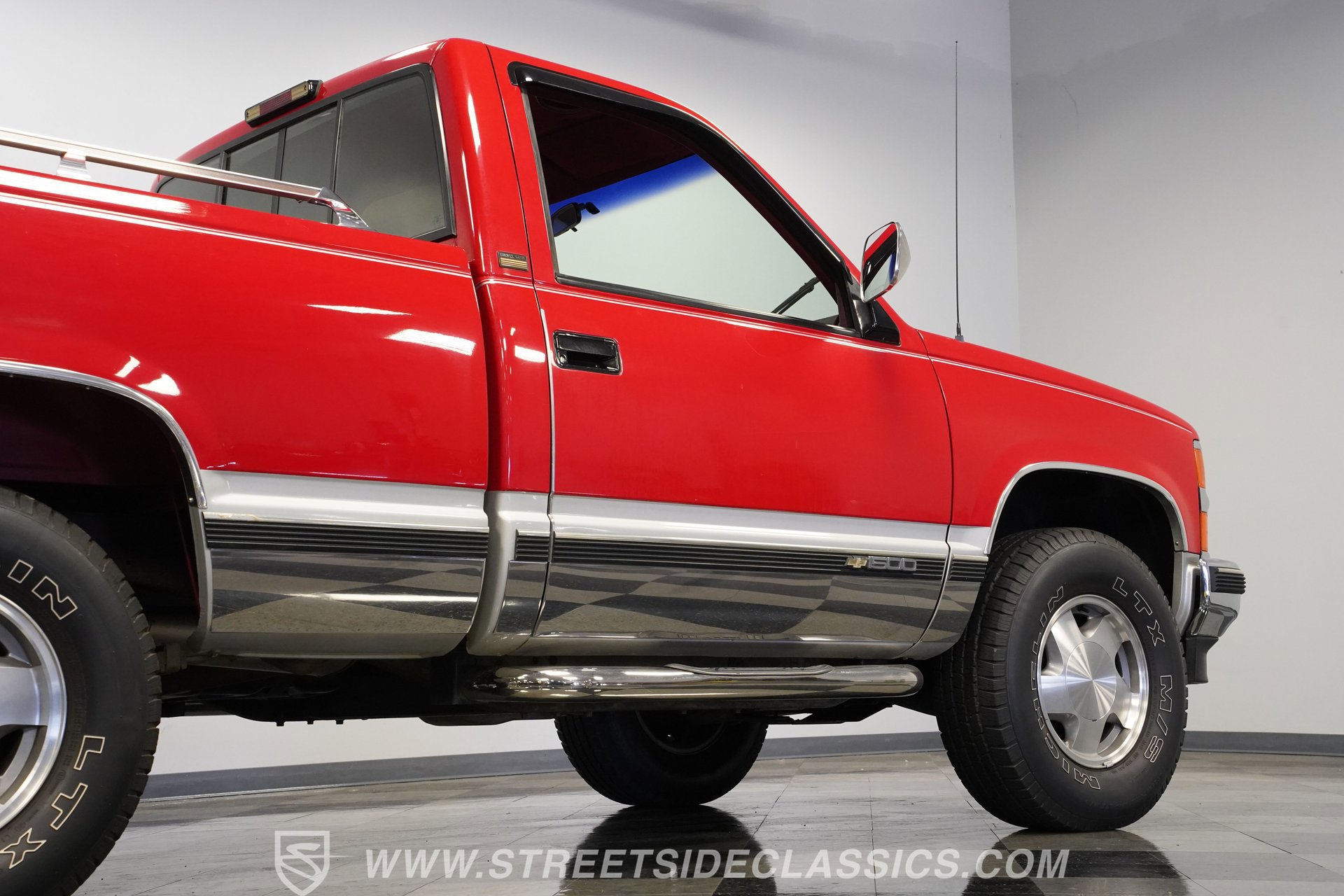 Used 1994 Chevrolet Silverado 1500 4x4 Regular Cab image 28