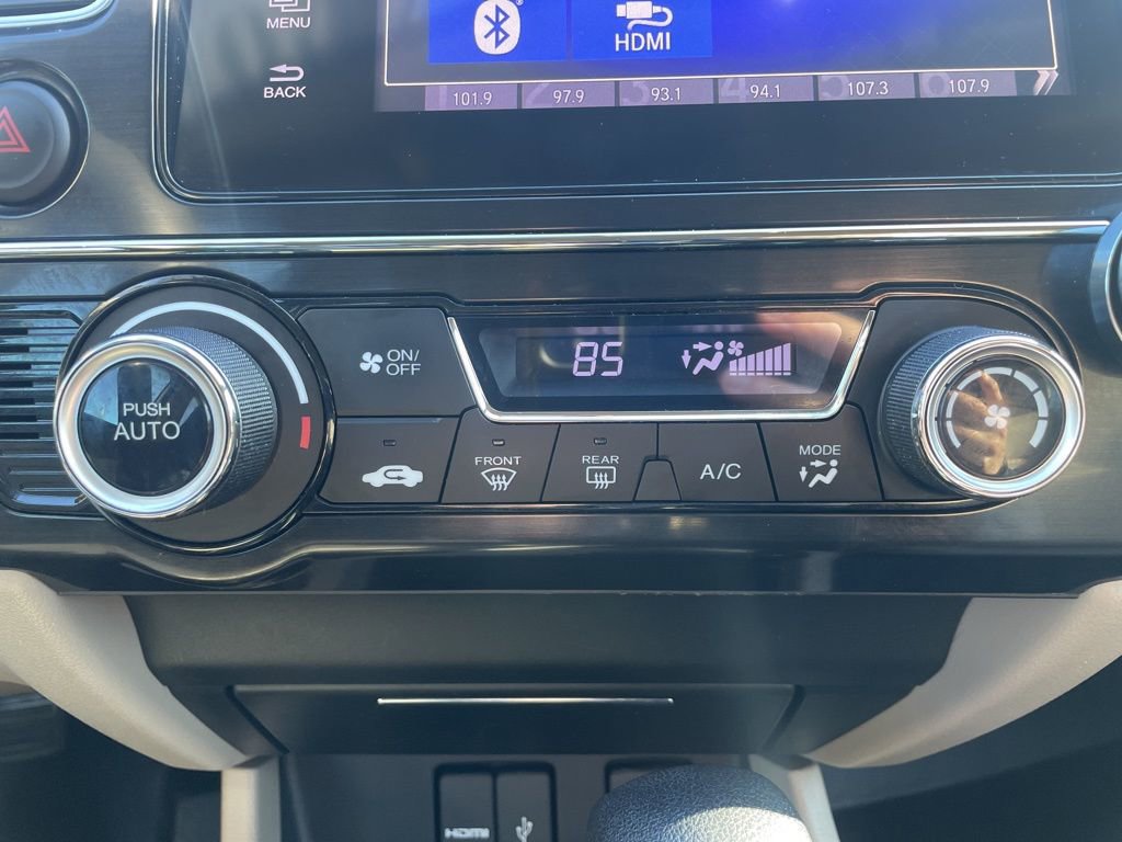 Used 2015 Honda Civic SE image 18