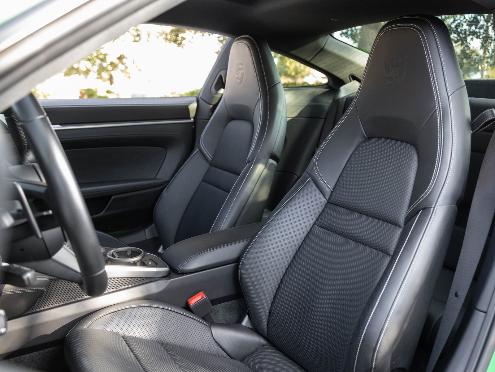 Used 2021 Porsche 911 Carrera image 5