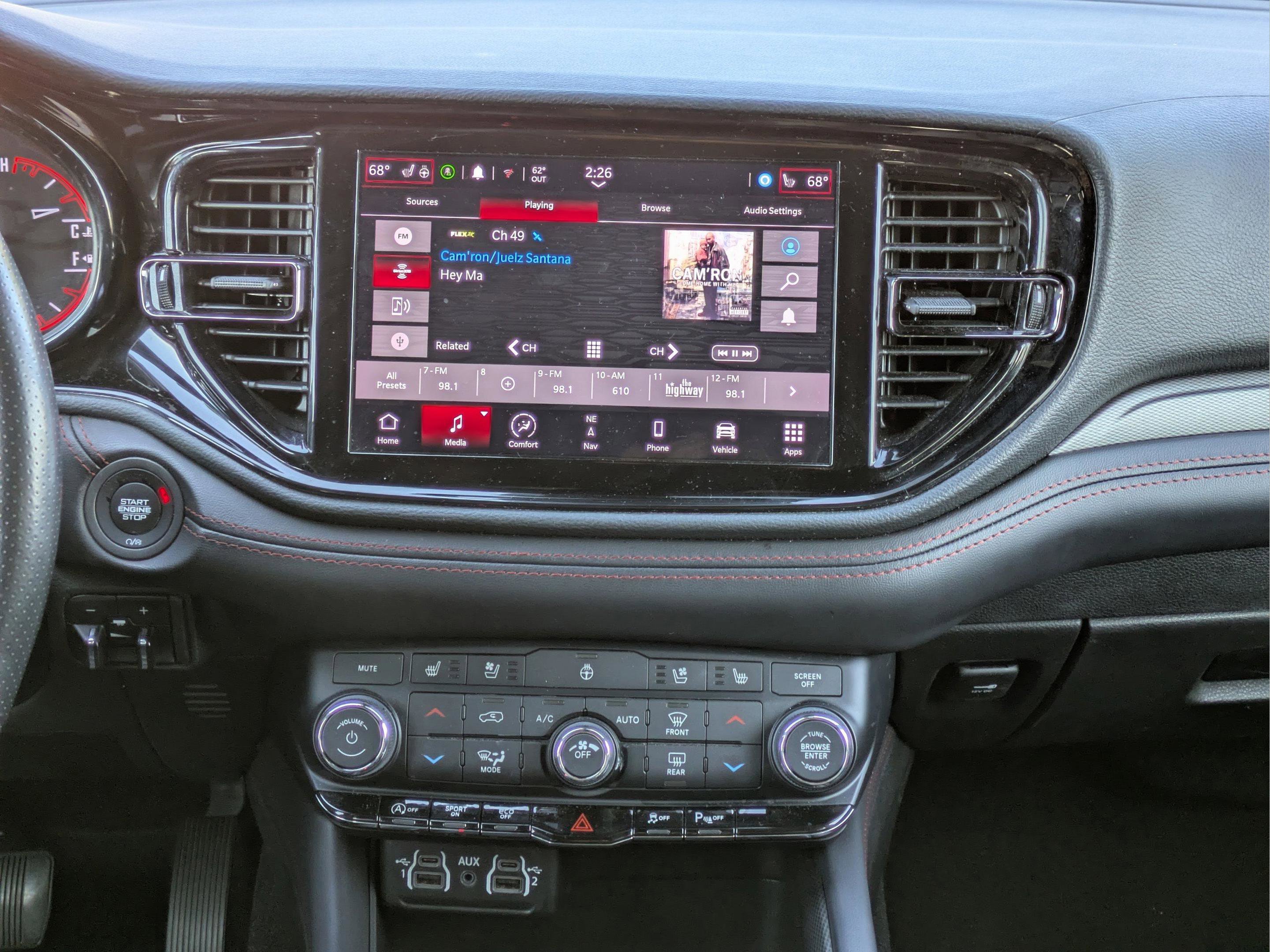 Used 2024 Dodge Durango GT image 19