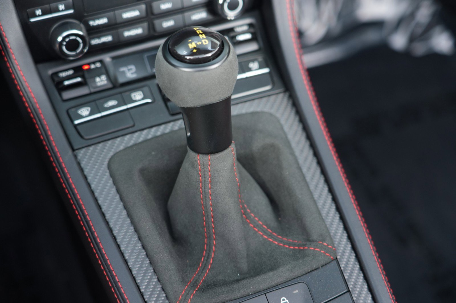 Used 2024 Porsche 718 Boxster Spyder RS w/ Light Design Package image 29