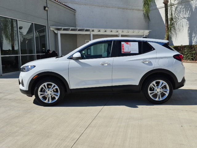 Used 2023 Buick Encore GX Preferred w/ Cold Weather Comfort Package FWD image 9