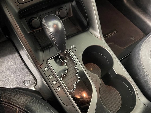 Used 2011 Hyundai Tucson Limited image 9