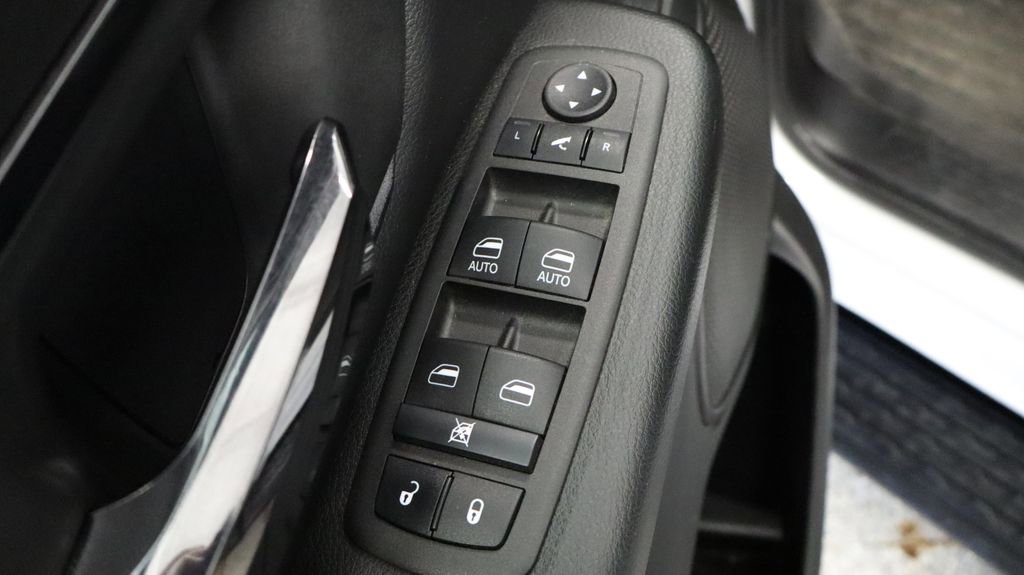 Used 2023 RAM 1500 Big Horn image 34