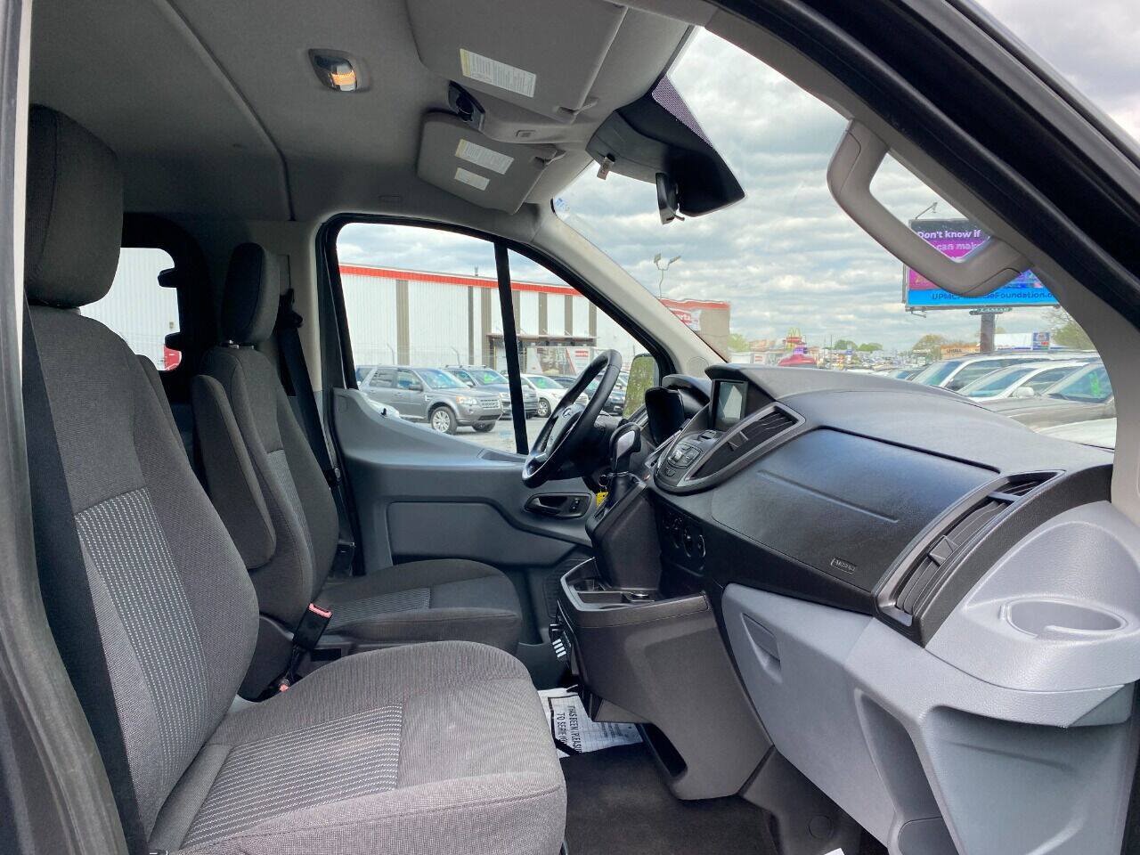Used 2016 Ford Transit 350 XLT RWD image 33