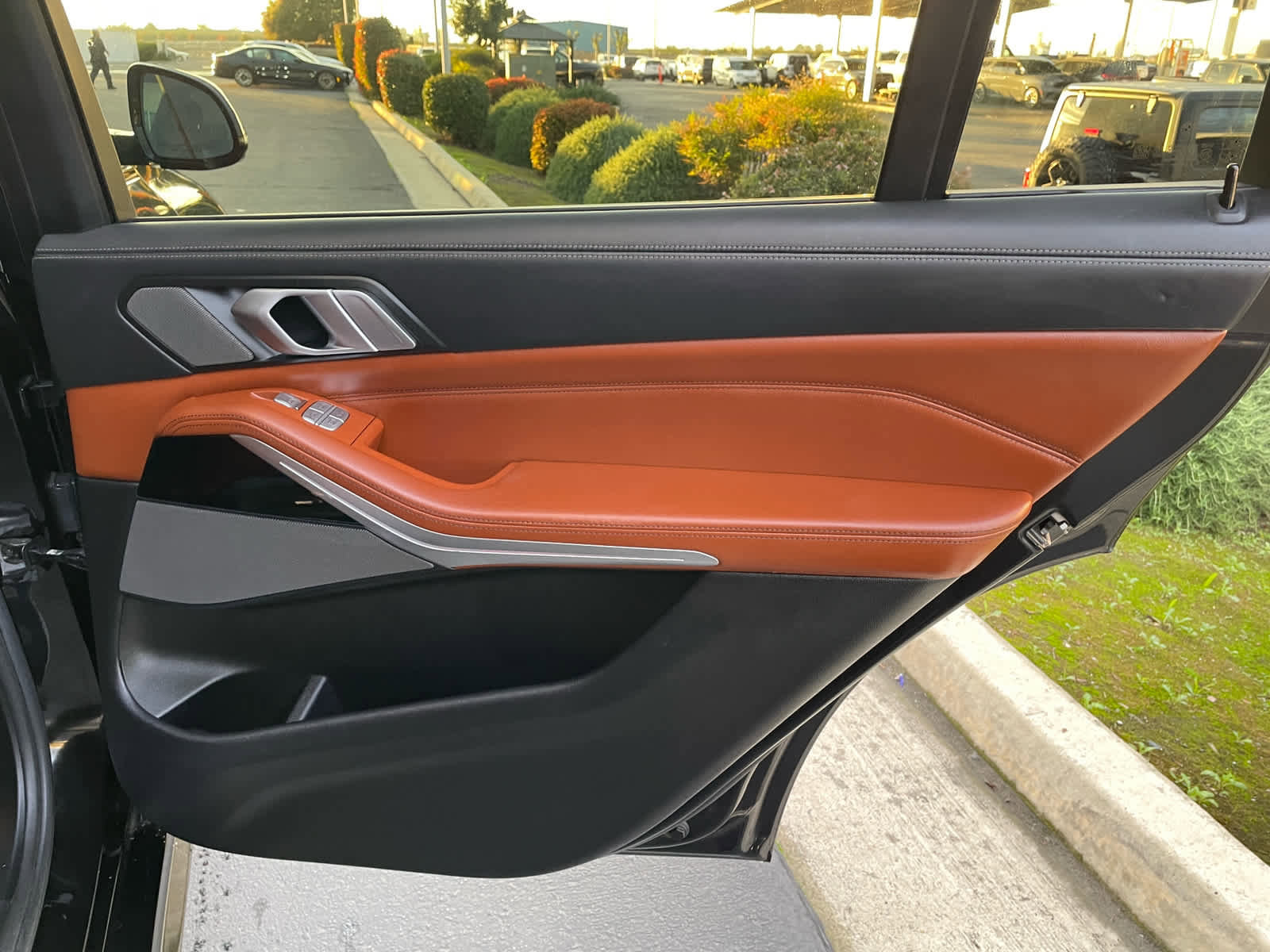 Used 2019 BMW X7 xDrive40i w/ Premium Package image 19