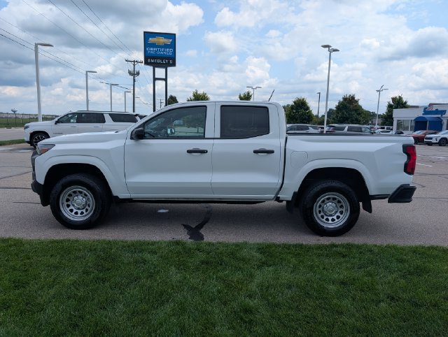 Used 2023 Chevrolet Colorado W/T RWD image 10