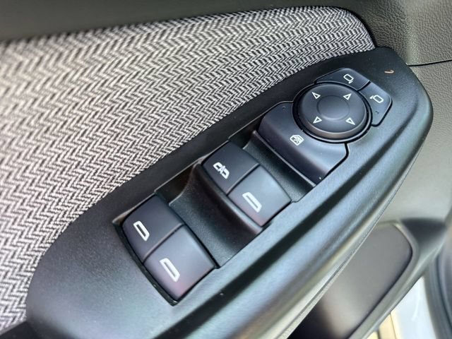 Used 2022 Chevrolet TrailBlazer LT w/ Convenience Package AWD/4WD image 13