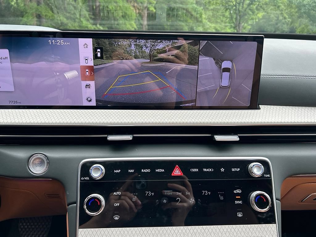 Certified 2026 Genesis GV80 3.5T Advanced AWD/4WD image 16