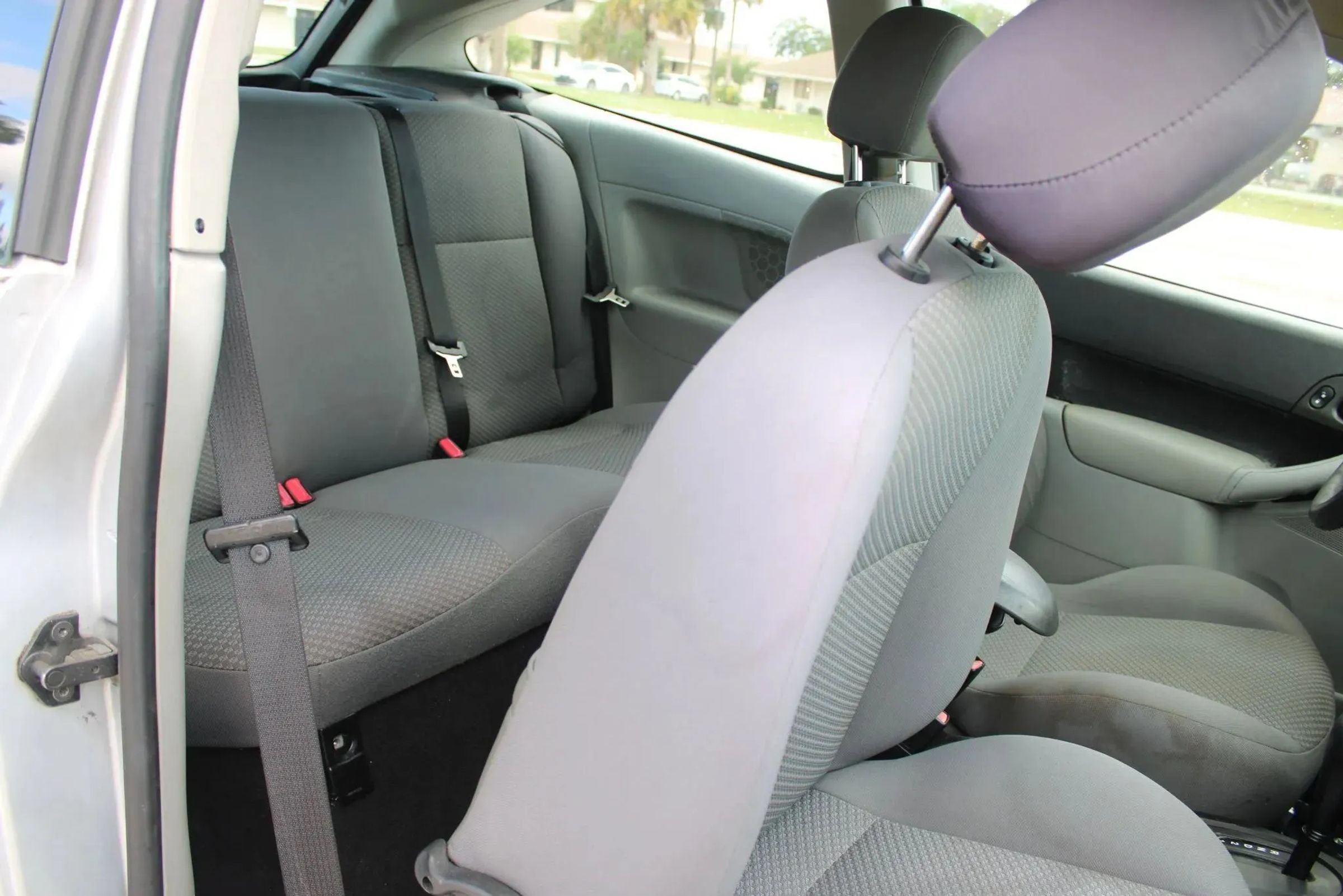 Used 2006 Ford Focus SE FWD image 26