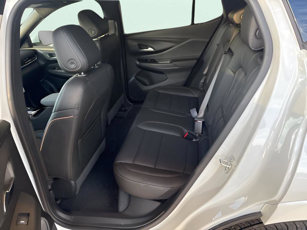 New 2026 Buick Envista Avenir image 7