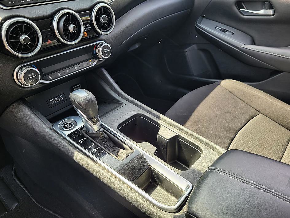 Used 2020 Nissan Sentra SV w/ Electronics Package image 15