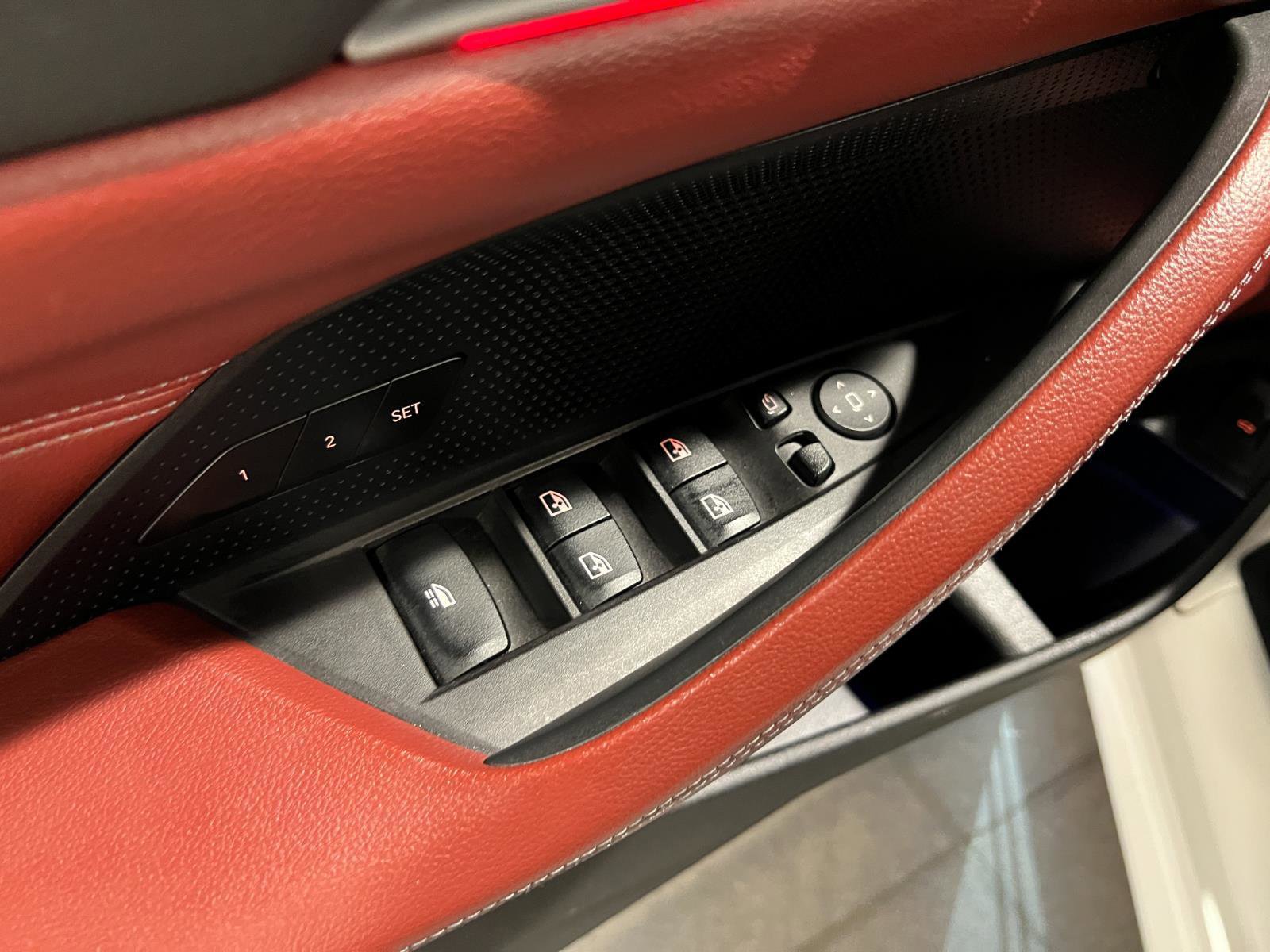 Used 2022 BMW 440i xDrive Convertible w/ Premium Package image 28