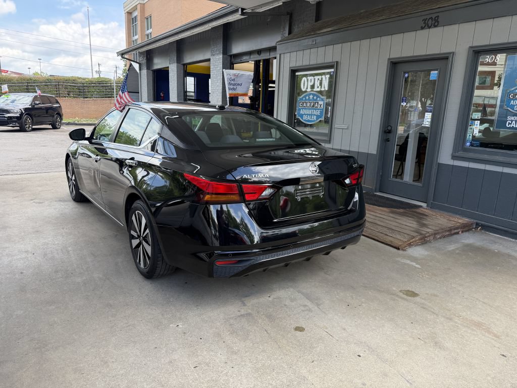 Used 2021 Nissan Altima 2.5 SV FWD image 7