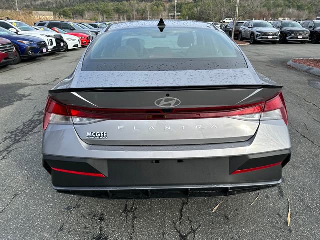 New 2026 Hyundai Elantra Sport image 4