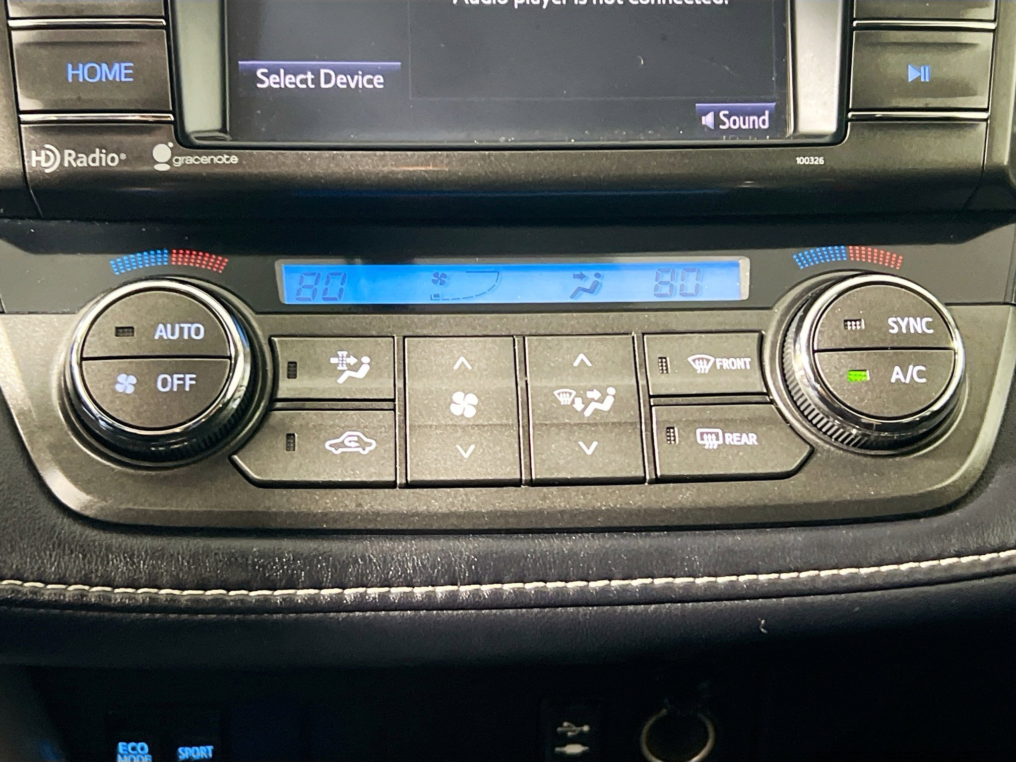 Used 2015 Toyota RAV4 XLE image 26