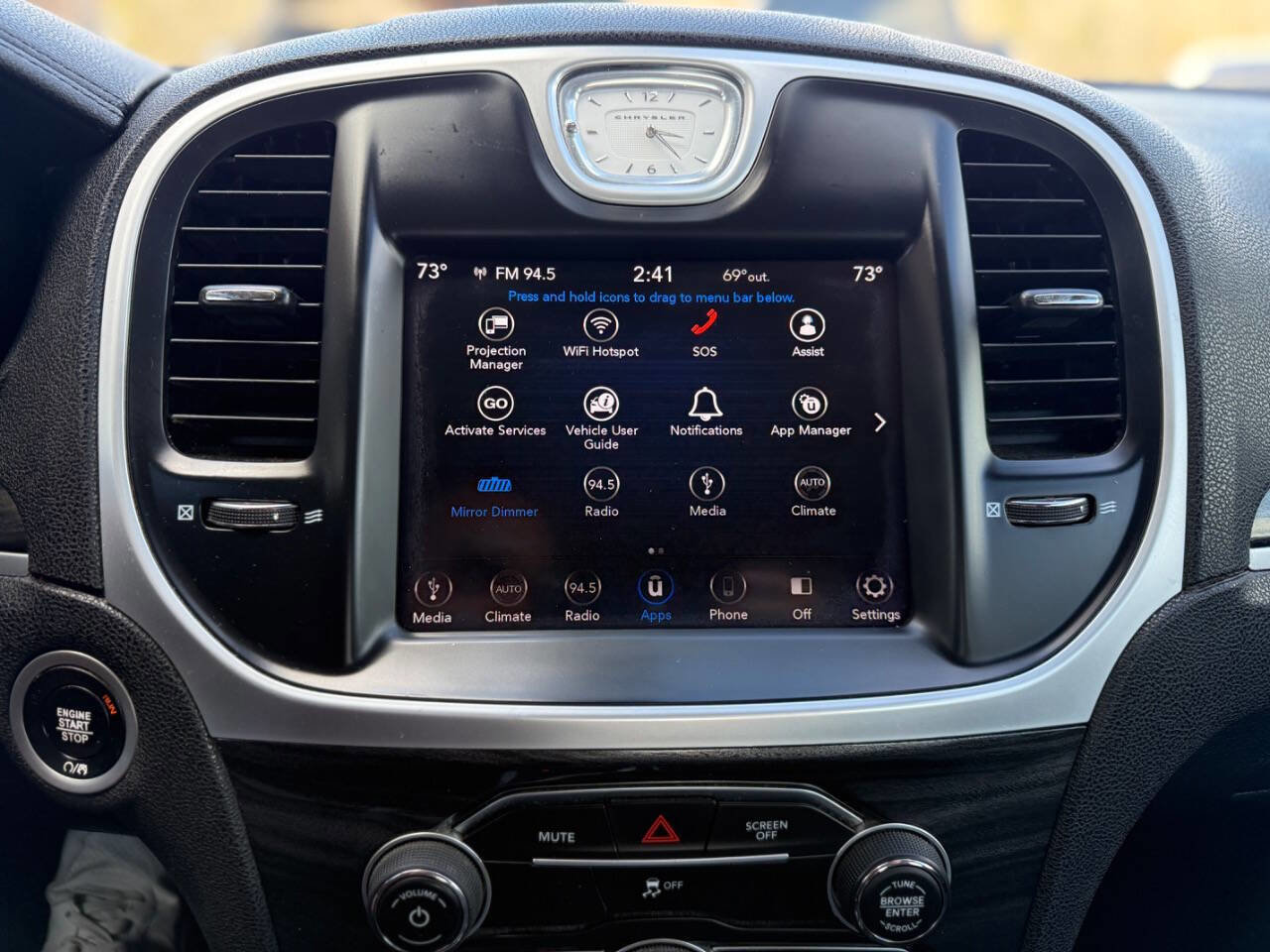 Used 2019 Chrysler 300 Touring w/ Sport Appearance Package RWD image 18