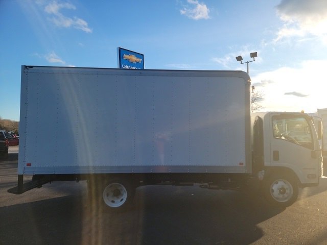 New 2025 Chevrolet Low Cab Forward image 6