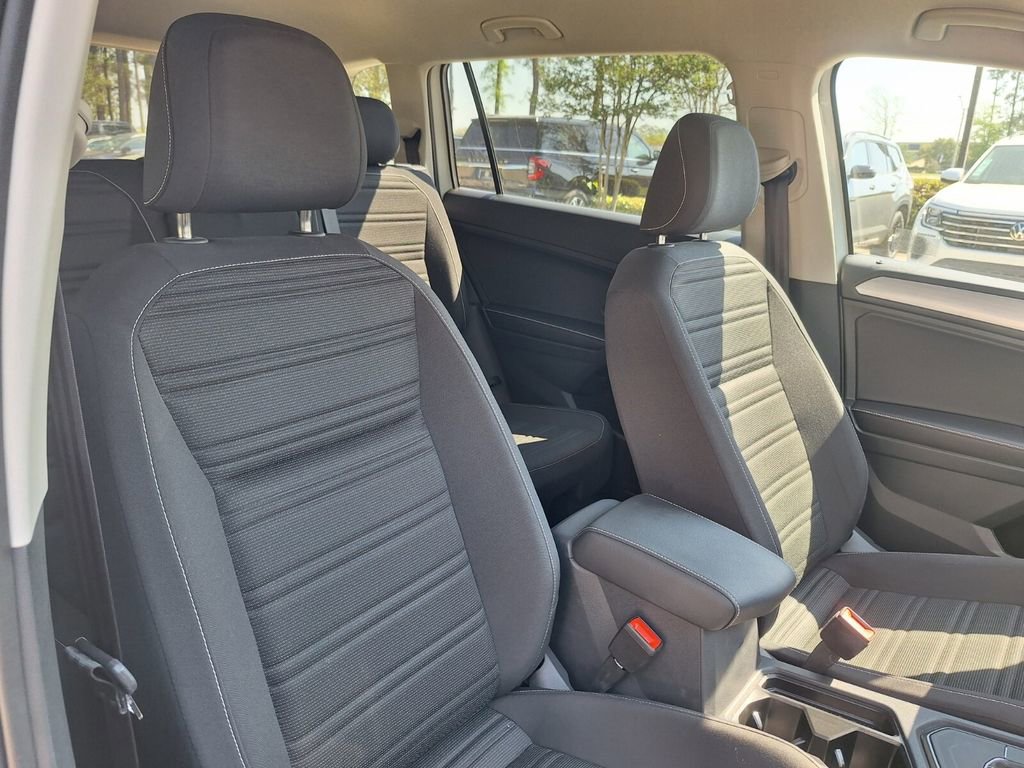 Used 2024 Volkswagen Tiguan S w/ MDO Package, Three-Row image 28