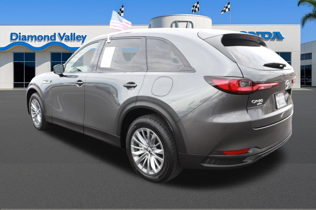 Used 2024 MAZDA CX-90 Plug-In Hybrid w/ Preferred AWD/4WD image 4