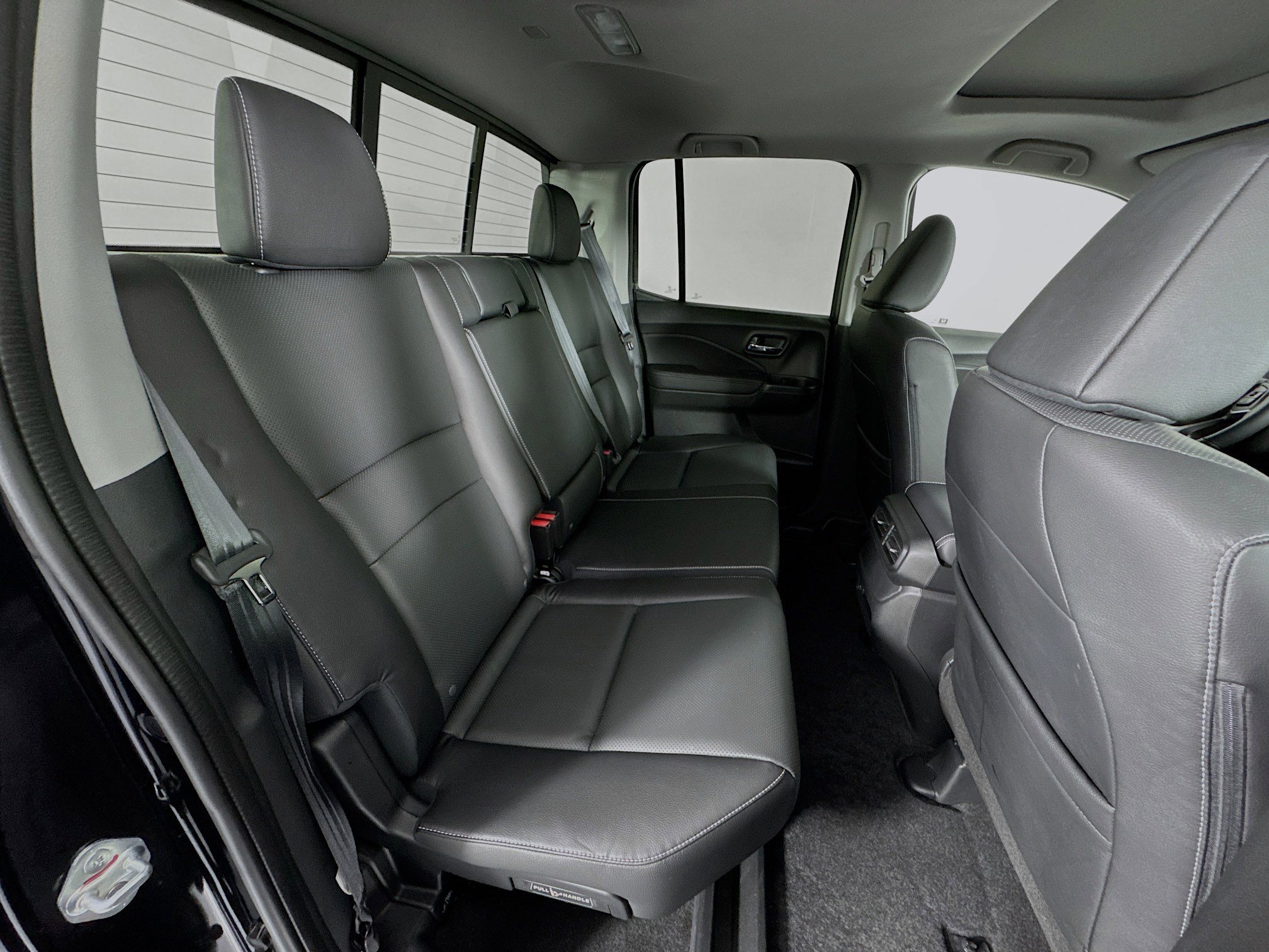 Certified 2025 Honda Ridgeline RTL image 27