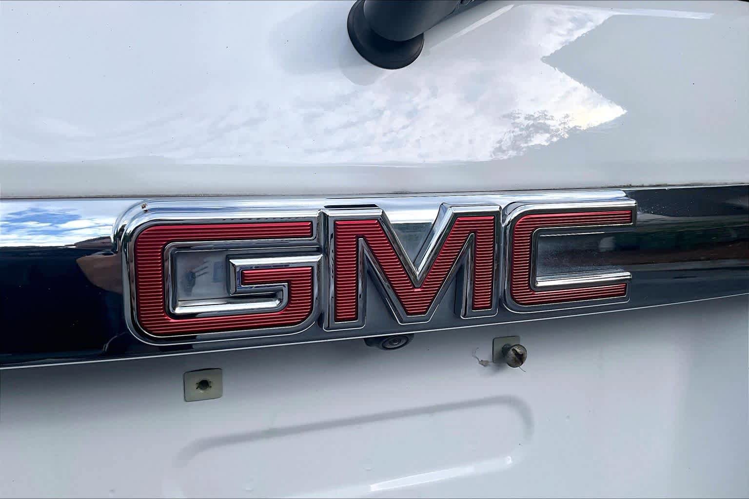 Used 2019 GMC Acadia SLT FWD image 30