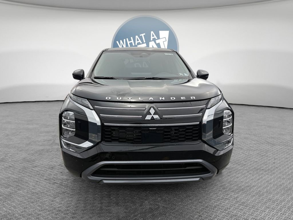 New 2026 Mitsubishi Outlander SE image 9