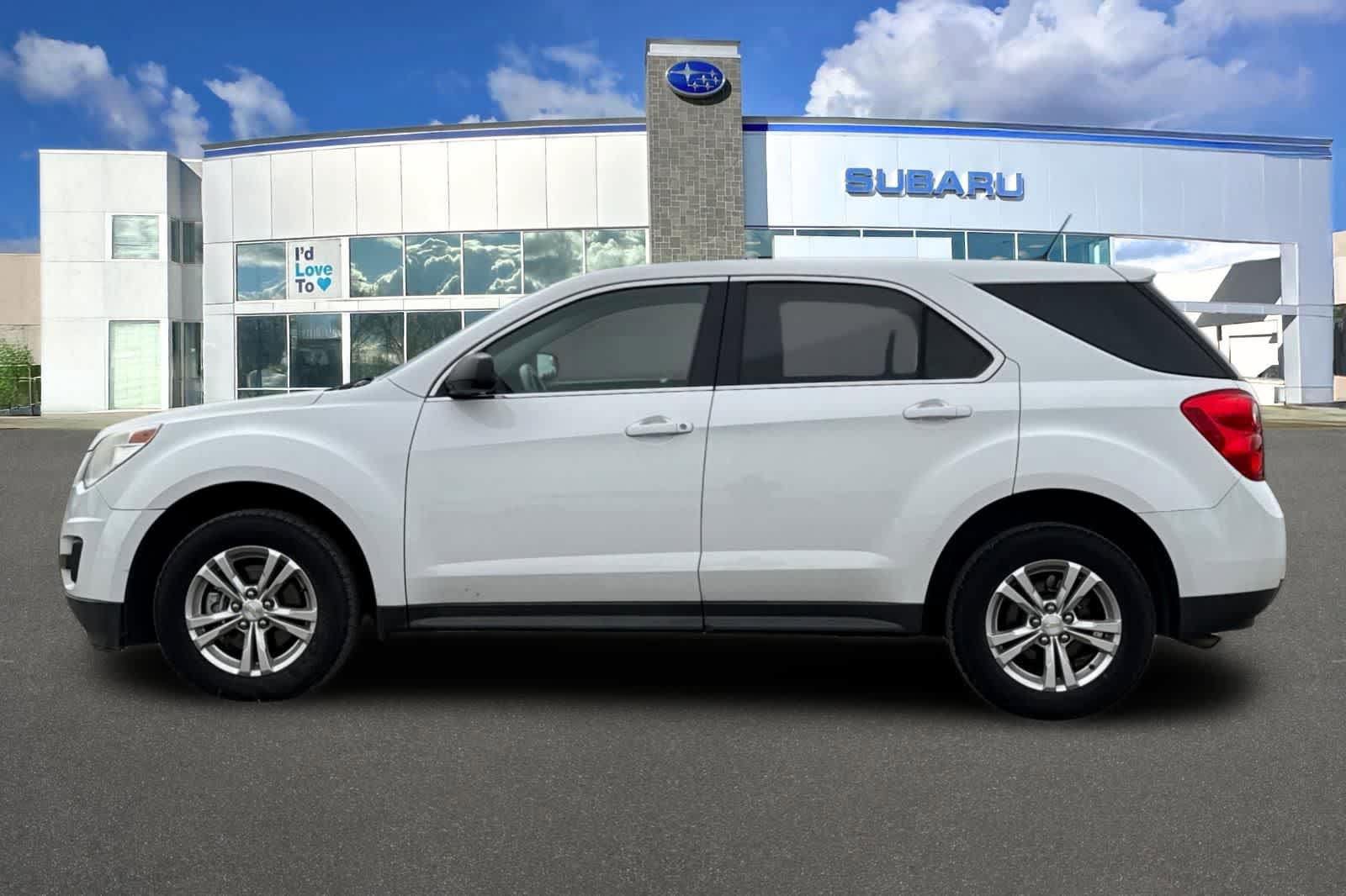 Used 2013 Chevrolet Equinox LS FWD image 9