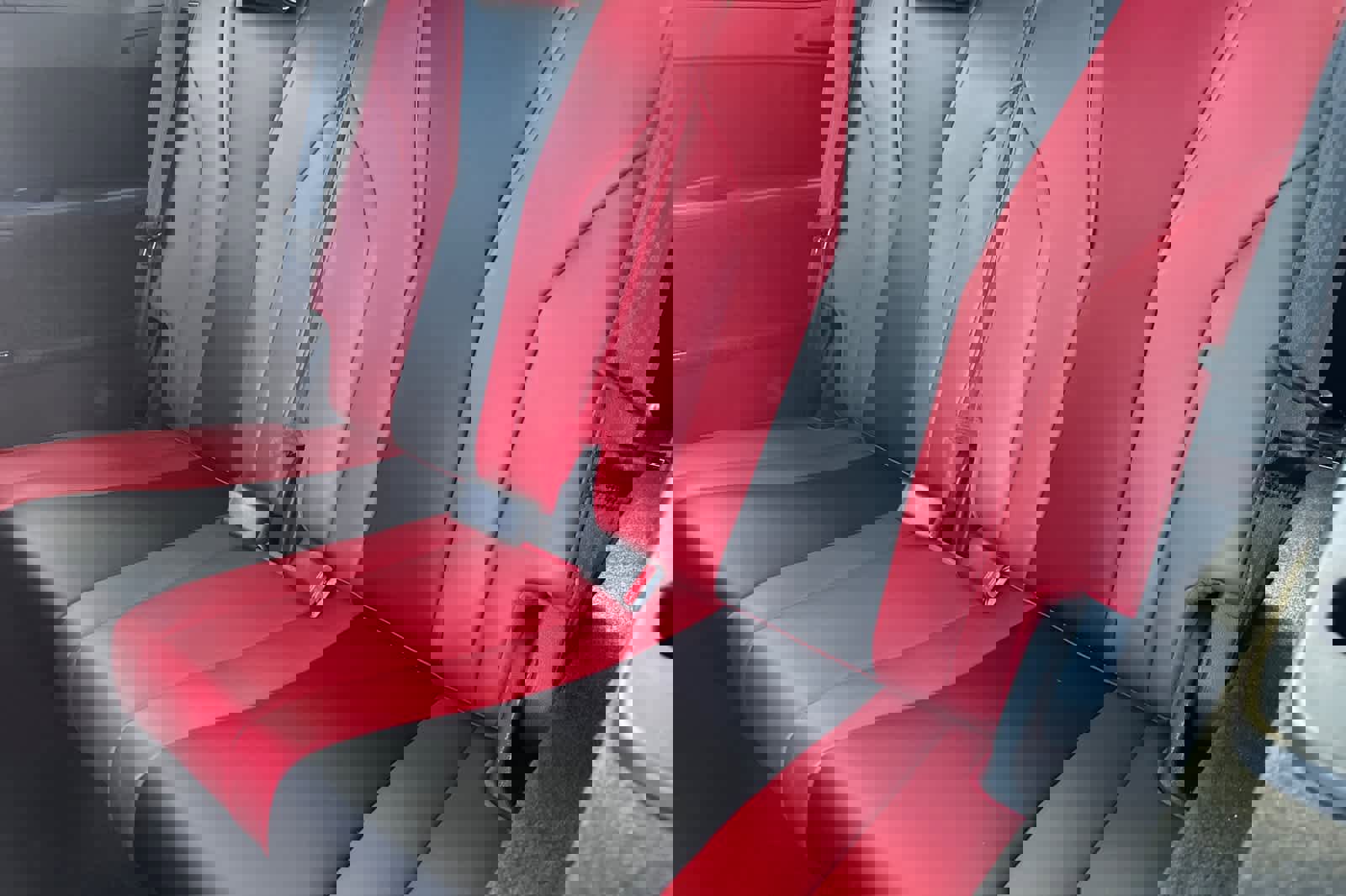 Used 2025 Acura MDX A-Spec image 12