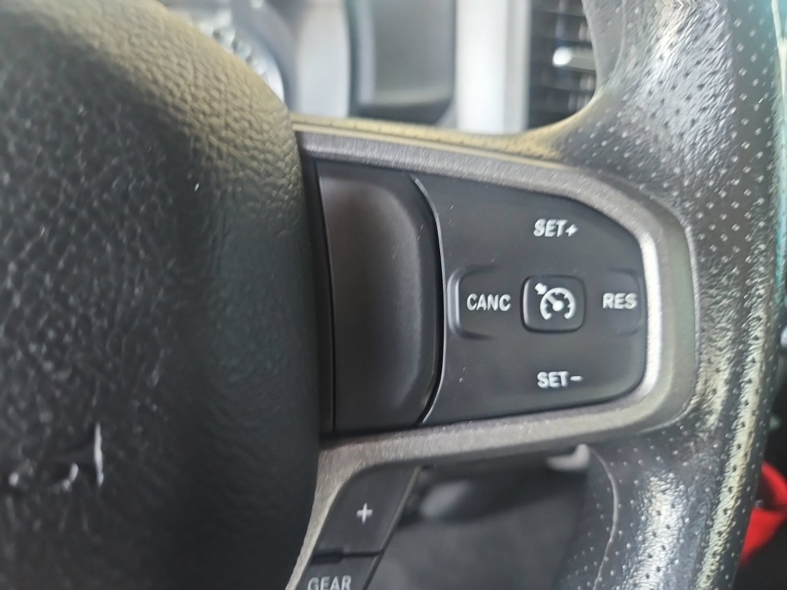 Used 2023 RAM 1500 Tradesman w/ Night Edition RWD image 10