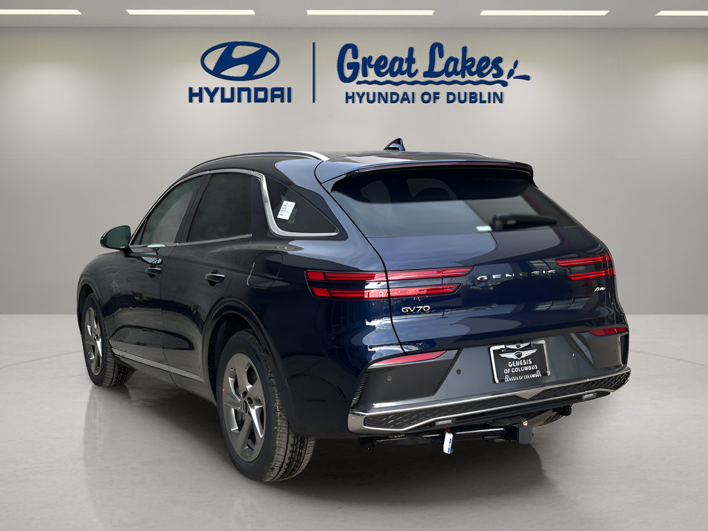 Used 2026 Genesis GV70 2.5T Advanced AWD/4WD image 3