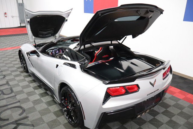 Used 2015 Chevrolet Corvette Stingray Coupe w/ 2LT Preferred Equipment Group RWD image 18