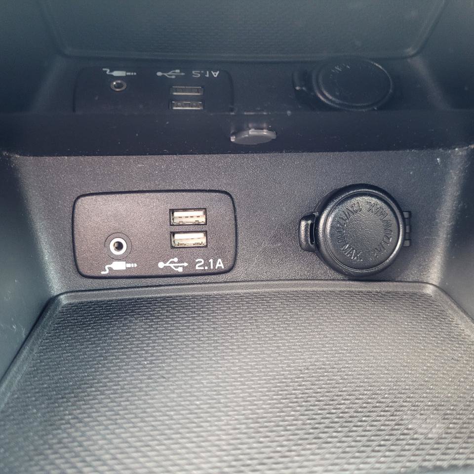 Used 2021 Subaru Forester Premium AWD/4WD image 24
