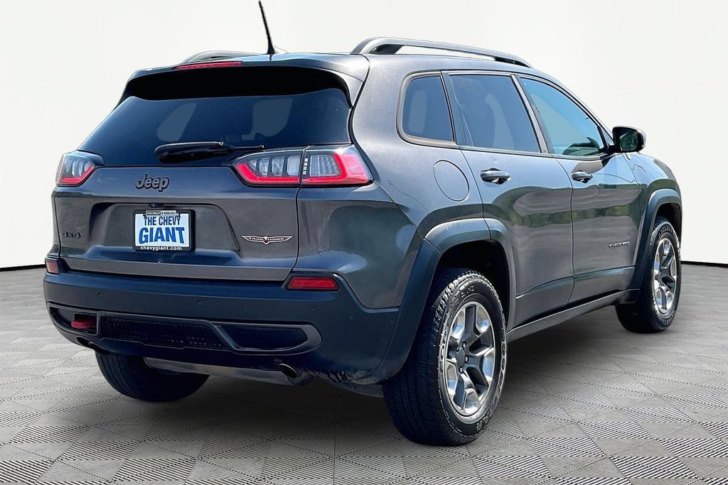 Used 2019 Jeep Cherokee Trailhawk AWD/4WD image 6