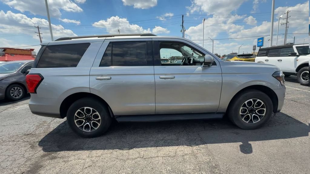 Used 2022 Ford Expedition XLT RWD image 9