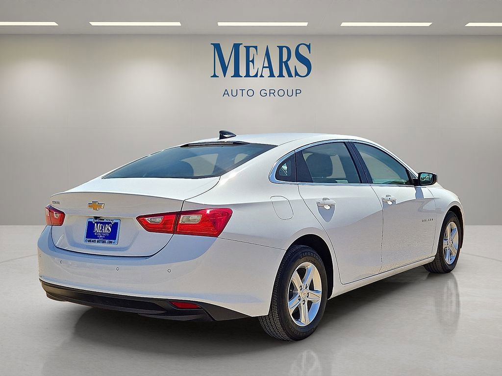 Used 2025 Chevrolet Malibu LS FWD image 5