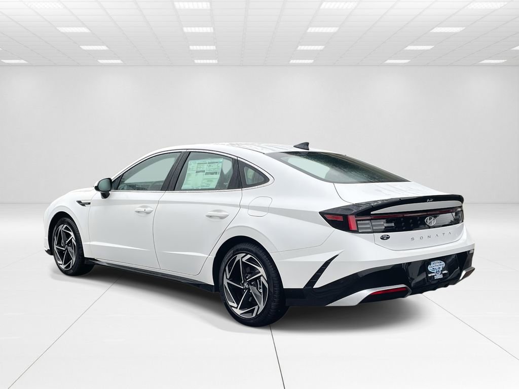 New 2026 Hyundai Sonata SEL FWD image 4