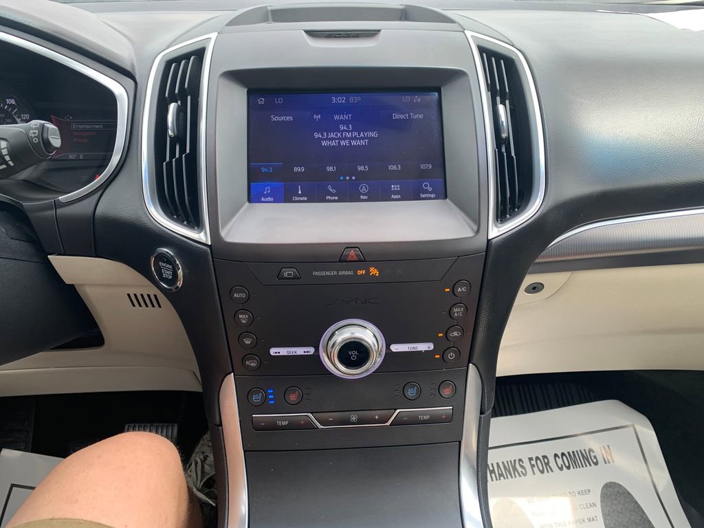 Used 2020 Ford Edge Titanium w/ Equipment Group 301A FWD image 14