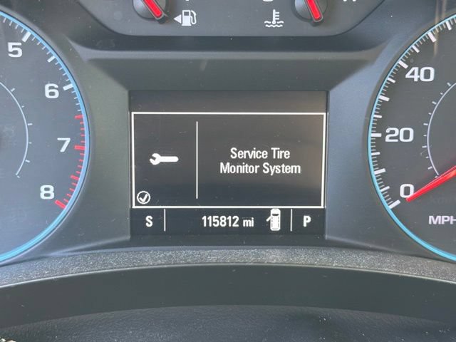 Used 2020 Chevrolet Traverse LS w/ LPO, Floor Liner Package FWD image 2