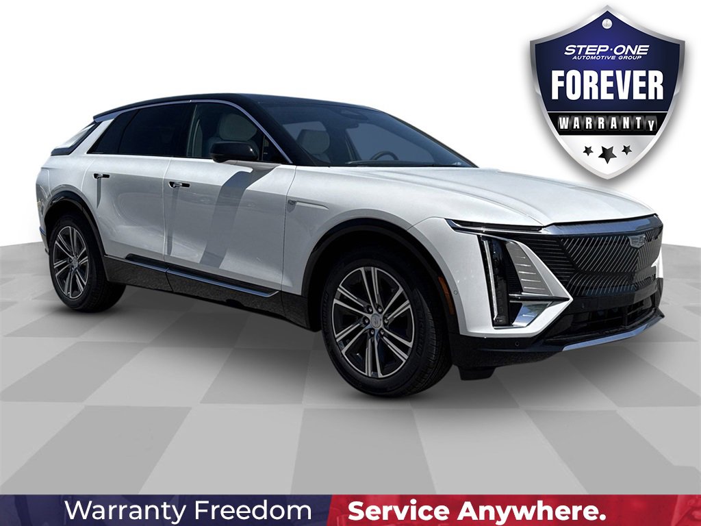 New 2025 Cadillac Lyriq Luxury