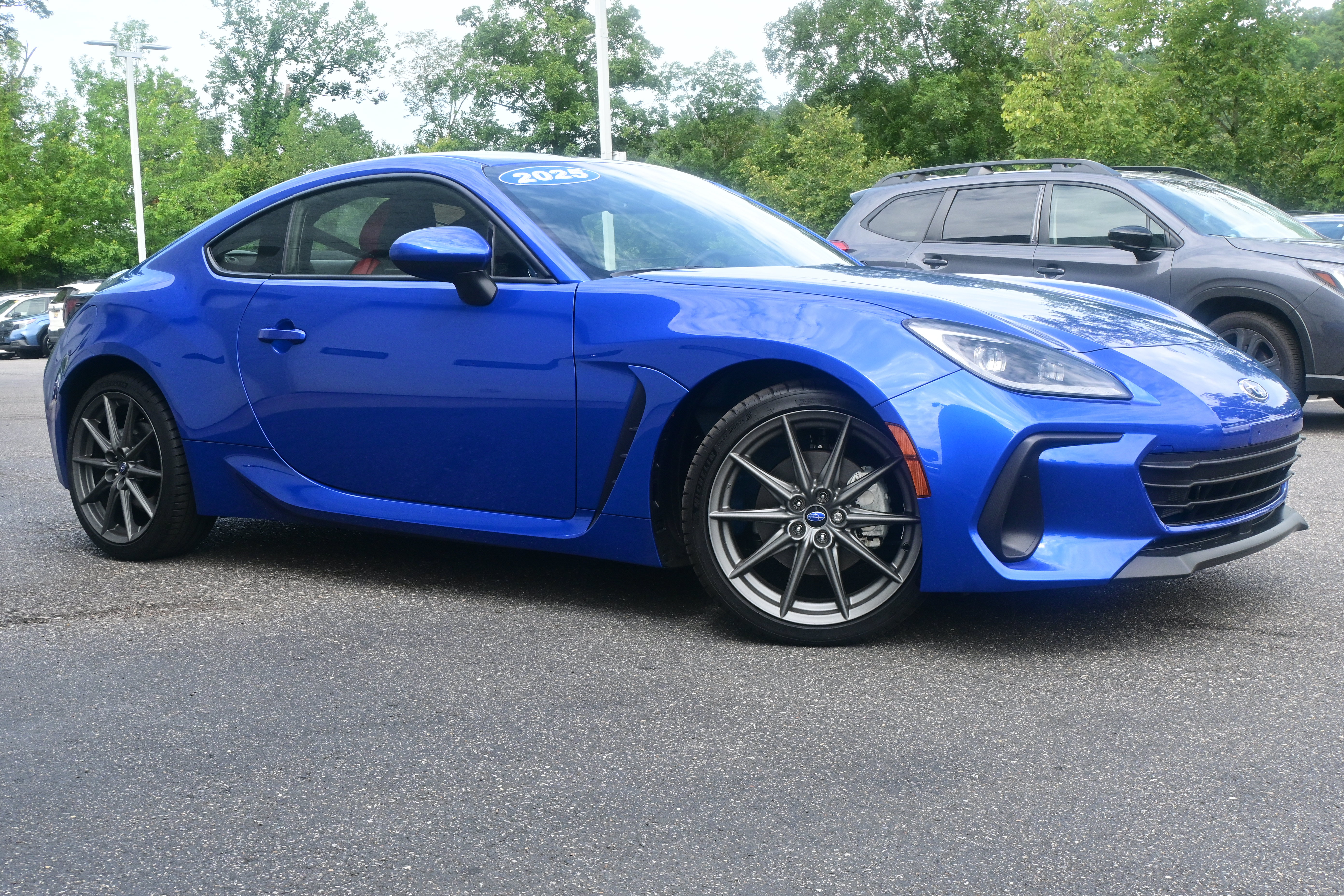Used 2025 Subaru BRZ Limited w/ Popular Package 2 RWD image 2