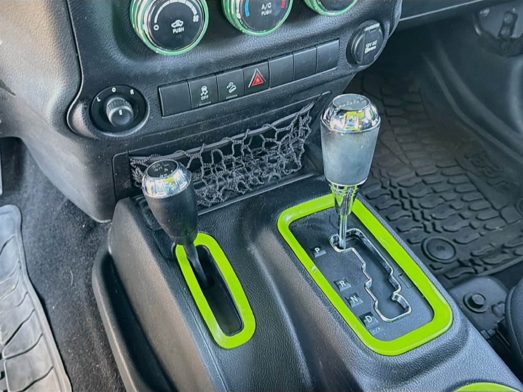Used 2017 Jeep Wrangler Unlimited Sport w/ Quick Order Package 24S AWD/4WD image 20