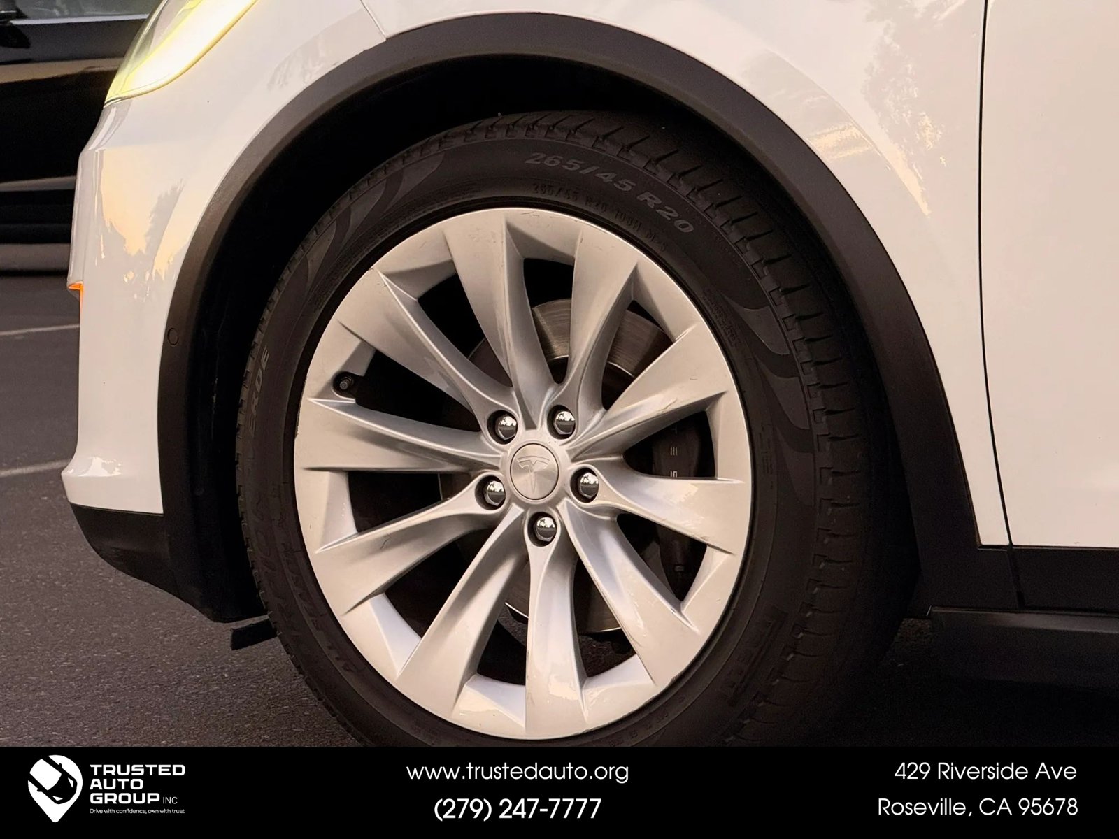 Used 2016 Tesla Model X 90D AWD/4WD image 19