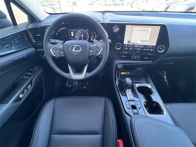 Used 2024 Lexus NX 350 AWD image 11